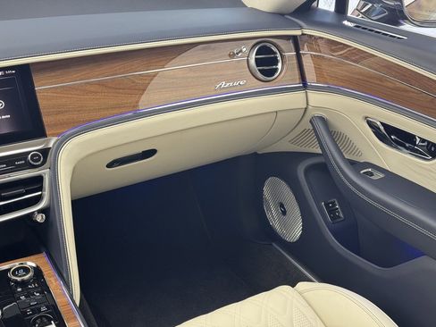 New 2026 Bentley Flying Spur Azure image 51