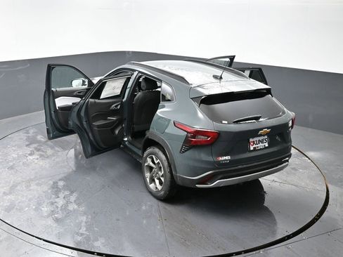 New 2026 Chevrolet Trax LT image 52