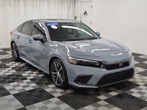 Certified 2024 Honda Civic Touring image 1