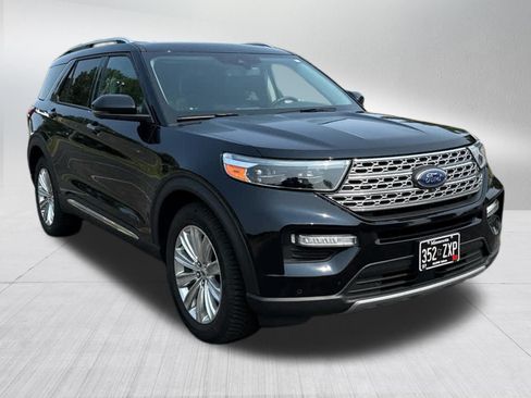Used 2020 Ford Explorer Limited w/ Class III Trailer Tow Package AWD/4WD image 2