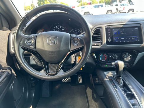 Used 2021 Honda HR-V Sport image 13