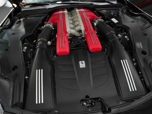 Used 2016 Ferrari F12 Berlinetta image 51