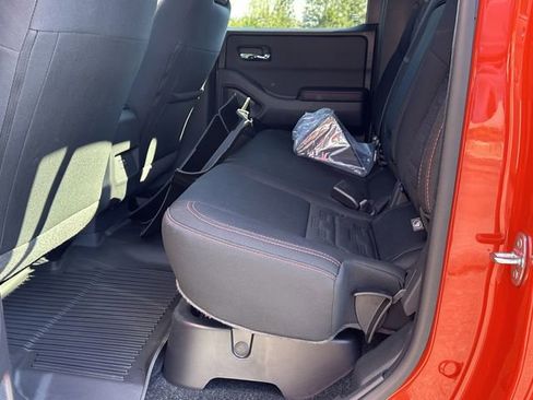 Certified 2025 Nissan Frontier PRO-4X w/ Interior Protection Package AWD/4WD image 22
