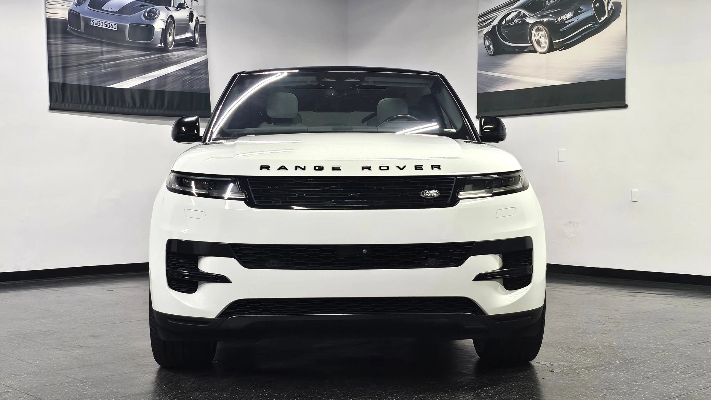Used 2023 Land Rover Range Rover Sport SE AWD/4WD image 11