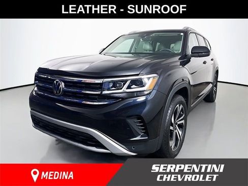 Used 2023 Volkswagen Atlas SEL AWD/4WD image 1