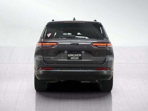 Used 2024 Jeep Grand Cherokee L Altitude AWD/4WD image 4