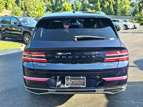 Used 2025 Genesis GV80 3.5T Prestige AWD/4WD image 9