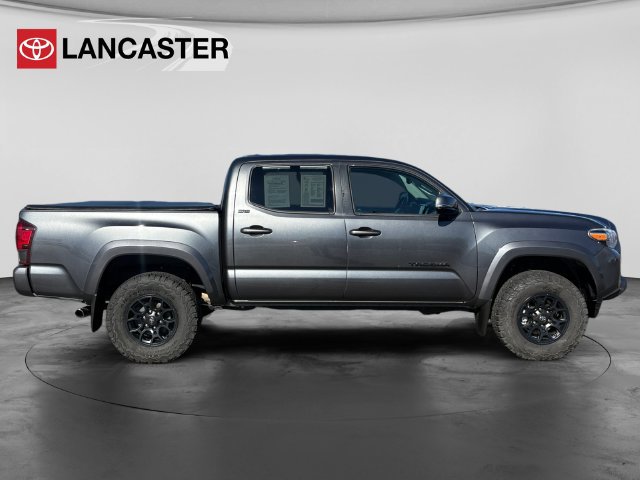 Certified 2022 Toyota Tacoma SR5 w/ Technology Package AWD/4WD image 8