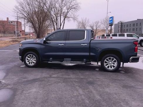 Used 2022 Chevrolet Silverado 1500 LTZ w/ LTZ Convenience Package II image 5