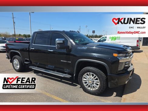 Used 2021 Chevrolet Silverado 2500 High Country w/ Z71 Off-Road Package image 1