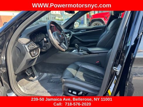Used 2019 BMW M550i xDrive w/ Premium Package AWD/4WD image 23