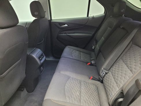Used 2021 Chevrolet Equinox LT image 18