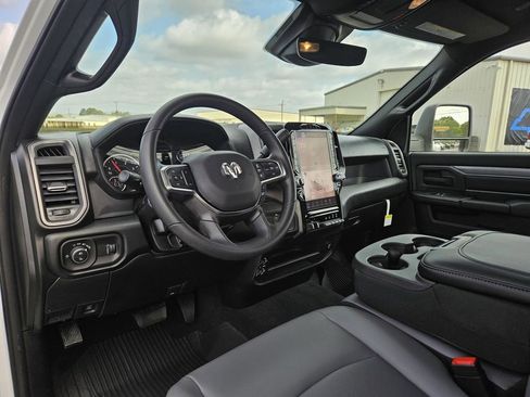 New 2026 RAM 3500 Tradesman image 16