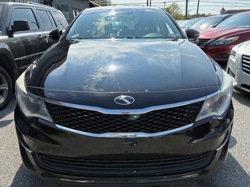Used 2018 Kia Optima LX FWD image 2