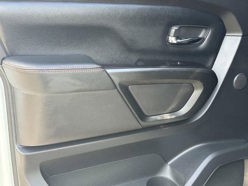 Certified 2020 Nissan Titan PRO-4X image 12
