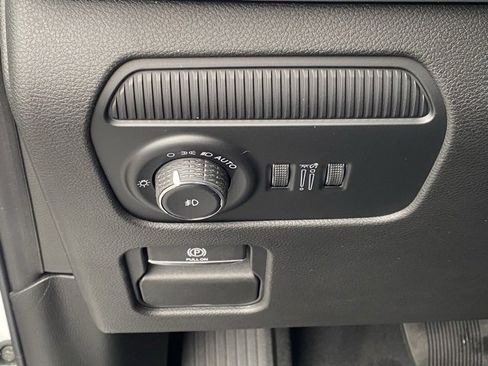 New 2025 Jeep Wagoneer L Series II w/ Convenience Group I image 24