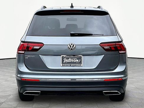 Used 2021 Volkswagen Tiguan SE FWD image 4