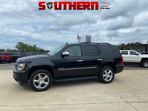 Used 2013 Chevrolet Tahoe LTZ RWD image 1