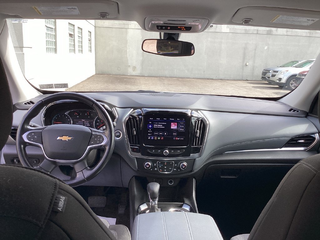 Used 2021 Chevrolet Traverse LT AWD/4WD image 26