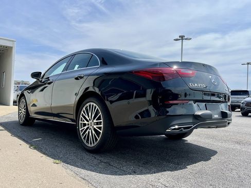 Certified 2025 Mercedes-Benz CLA 250 4MATIC image 10