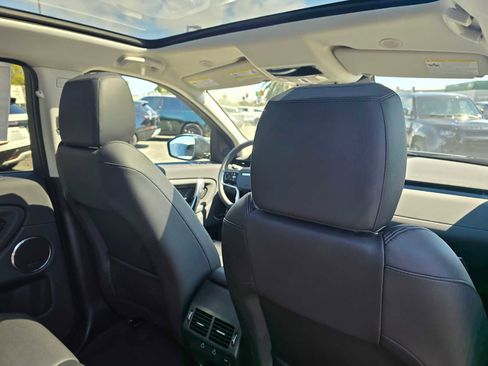 Certified 2024 Land Rover Discovery Sport S image 15