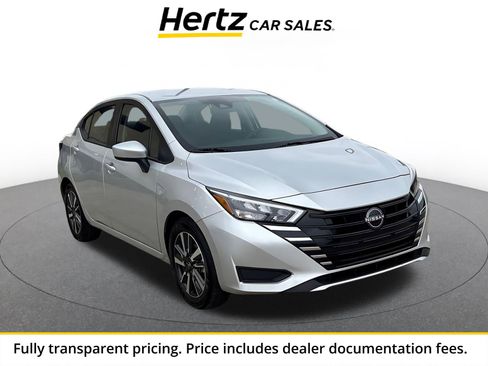 Used 2025 Nissan Versa SV FWD image 1