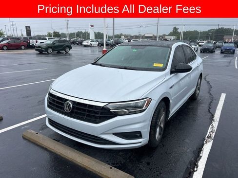 Used 2019 Volkswagen Jetta R-Line FWD image 12