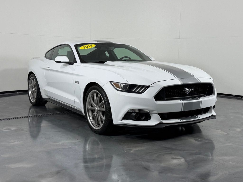 Used 2015 Ford Mustang GT Premium RWD image 3
