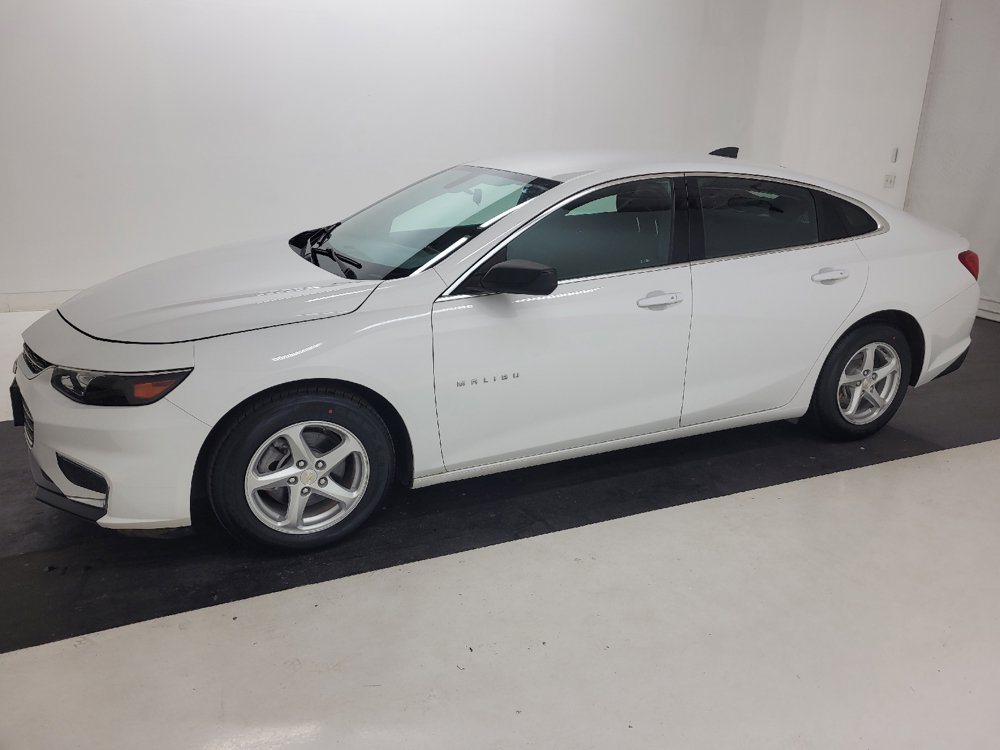 Used 2018 Chevrolet Malibu LS FWD image 2