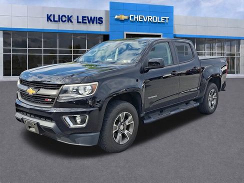 Used 2018 Chevrolet Colorado Z71 w/ LPO, Premium Interior Package AWD/4WD image 3
