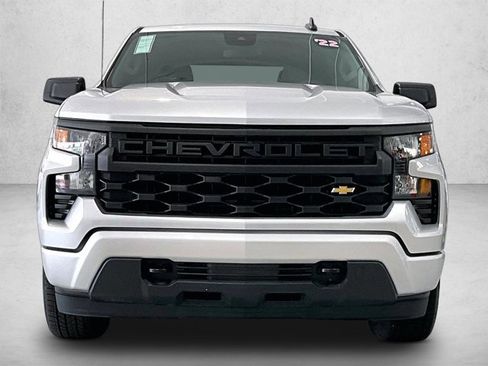 Used 2022 Chevrolet Silverado 1500 Custom RWD image 3