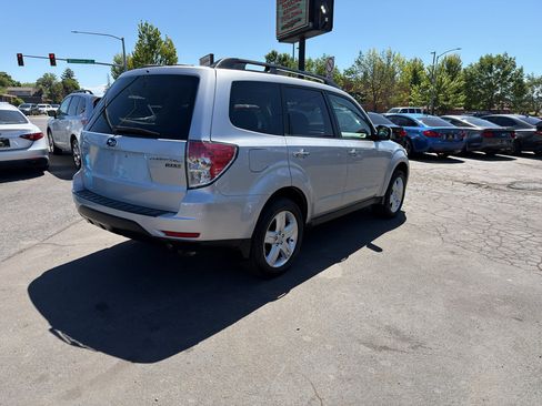 Used 2010 Subaru Forester 2.5X Premium AWD/4WD image 8
