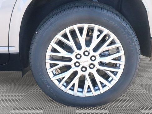 New 2026 GMC Acadia Denali w/ Super Cruise Package AWD/4WD image 19