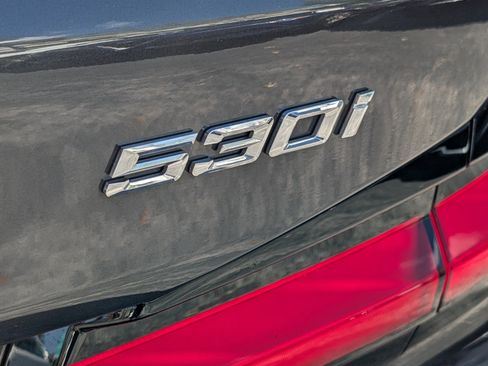 Used 2023 BMW 530i w/ M Sport Package image 18