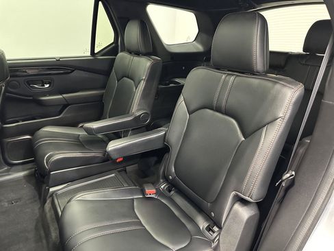 Certified 2025 Honda Pilot TrailSport image 30