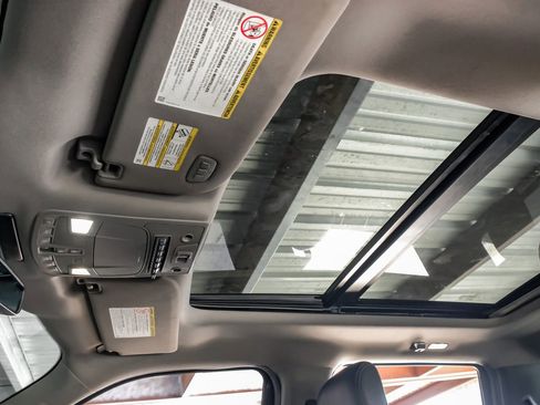 Used 2019 Ford F250 Lariat w/ Lariat Ultimate Package image 22