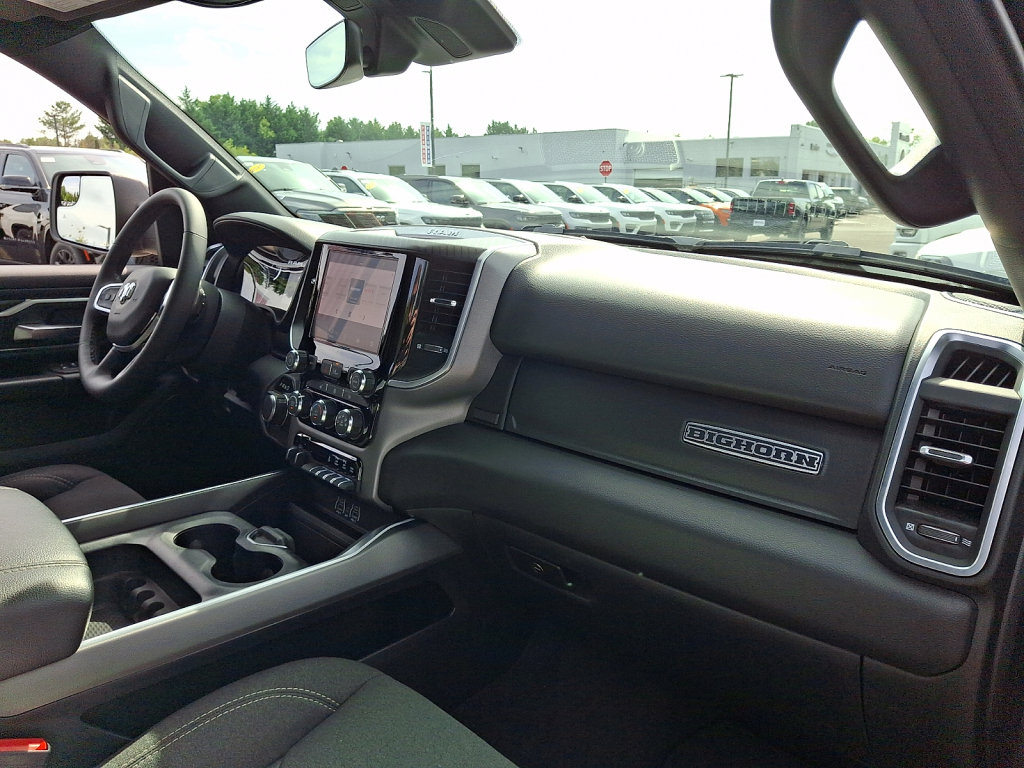 Certified 2025 RAM 1500 Big Horn AWD/4WD image 11
