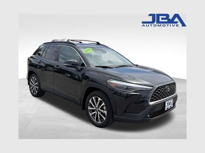 Used 2022 Toyota Corolla Cross XLE w/ Convenience Package
