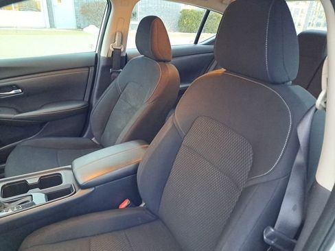Used 2022 Nissan Sentra S FWD image 6