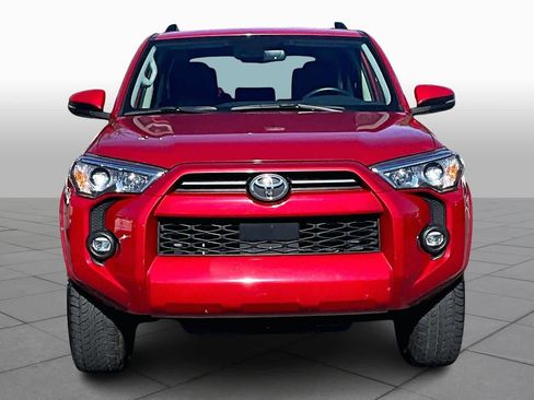 Used 2024 Toyota 4Runner SR5 Premium image 4