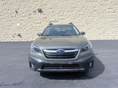 Used 2020 Subaru Outback Premium AWD/4WD image 8