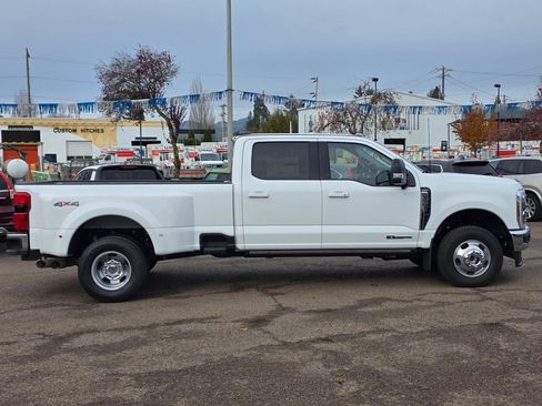 New 2025 Ford F350 Lariat w/ Lariat Ultimate Package image 6