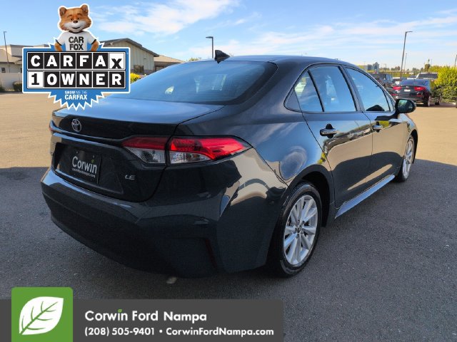 Used 2023 Toyota Corolla LE w/ LE Convenience Package FWD image 3