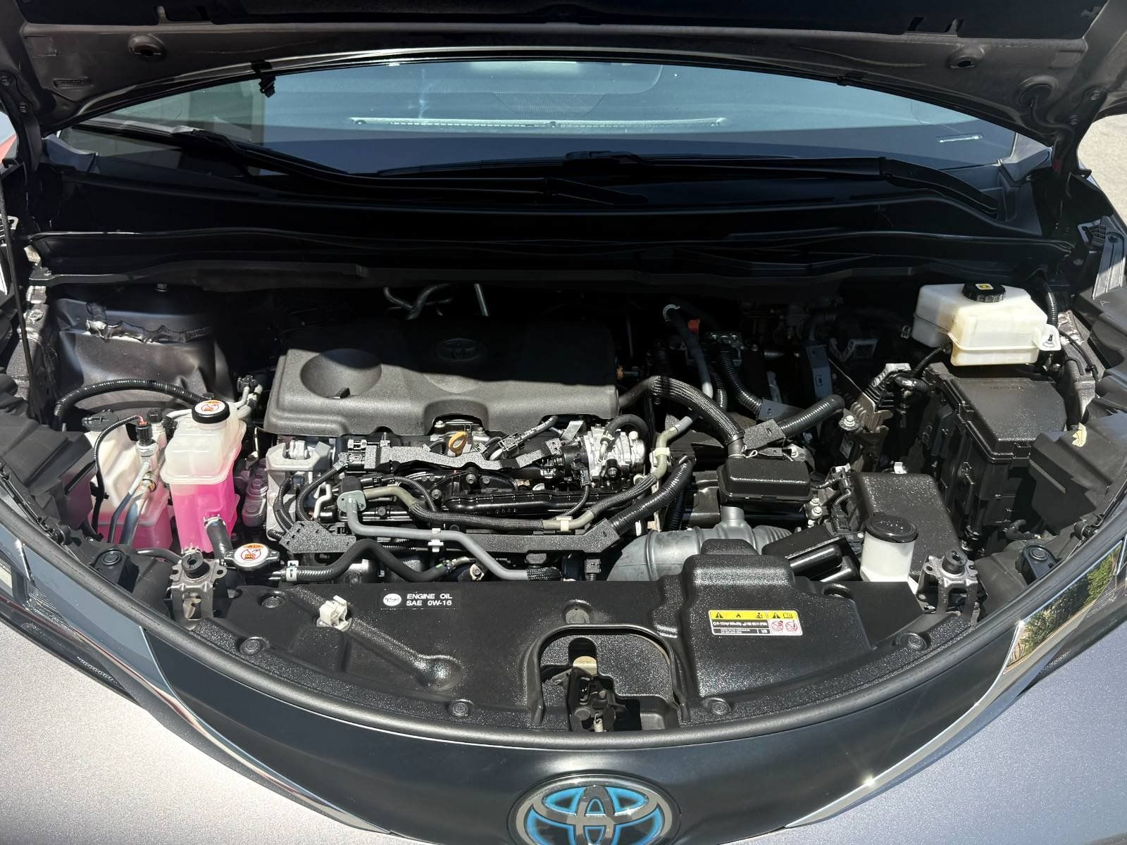 Used 2022 Toyota Sienna XLE FWD image 16