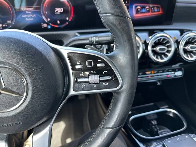 Used 2021 Mercedes-Benz CLA 250 4MATIC image 30