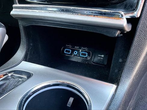 Used 2020 Jeep Grand Cherokee Altitude AWD/4WD image 16