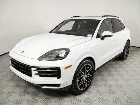 Certified 2026 Porsche Cayenne AWD/4WD image 1