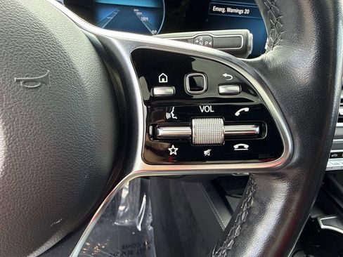 Used 2022 Mercedes-Benz GLE 350 4MATIC image 38