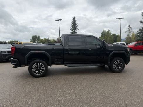 Used 2021 GMC Sierra 2500 AT4 w/ AT4 Preferred Package AWD/4WD image 10
