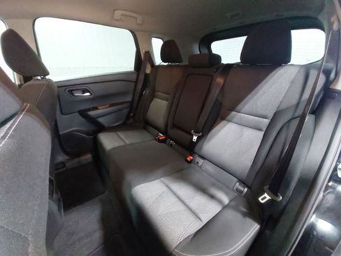 Certified 2025 Nissan Rogue SV AWD/4WD image 14